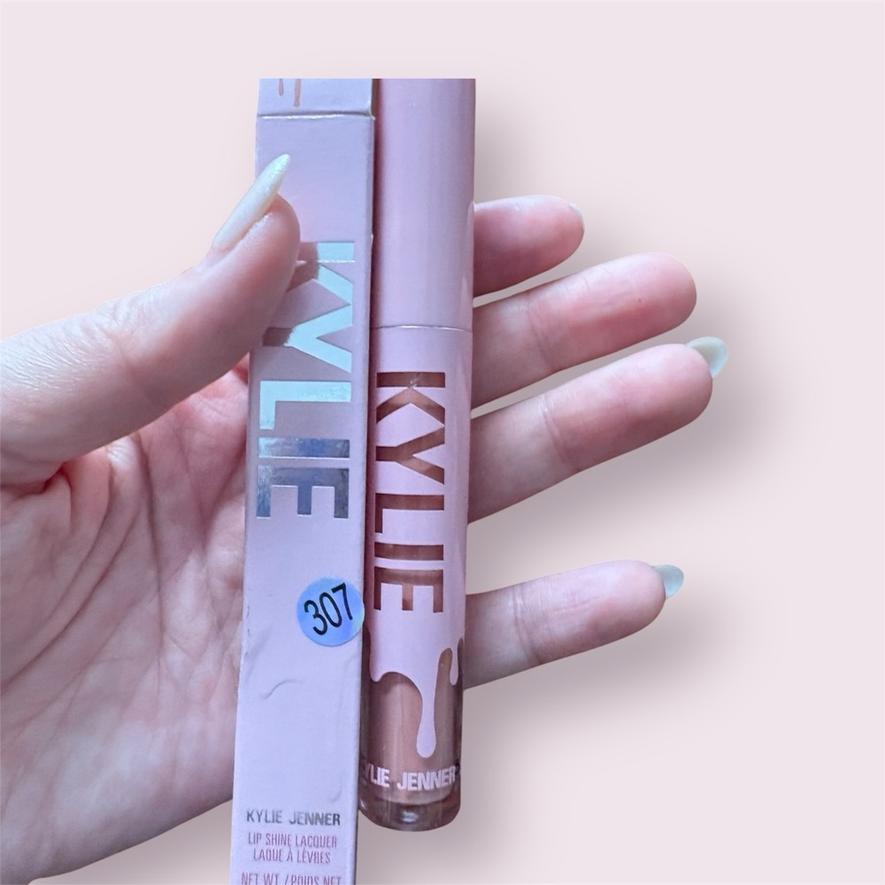 Kylie Cosmetics Lip Shine Laquer You’re Cute Jeans Lippie Gloss